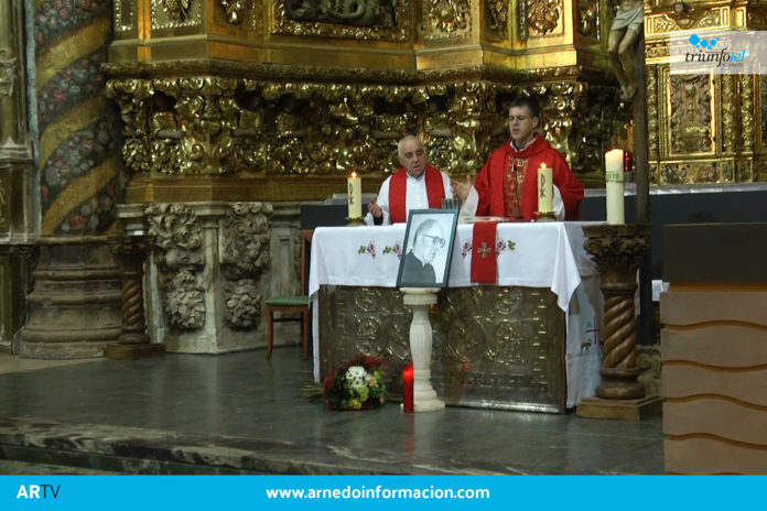 Misa celebrada en la iglesia de San Cosme y San Damián en homenaje a Don Luis
